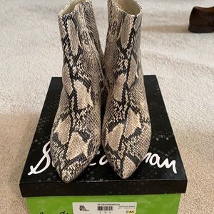 Hilty, Black and Snake Sam Edelman booties, Size 8